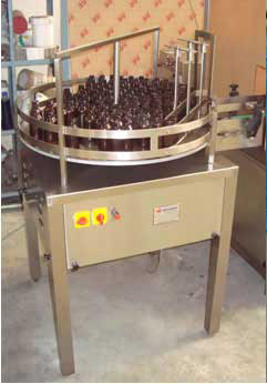 Turn Table and Packing Conveyor