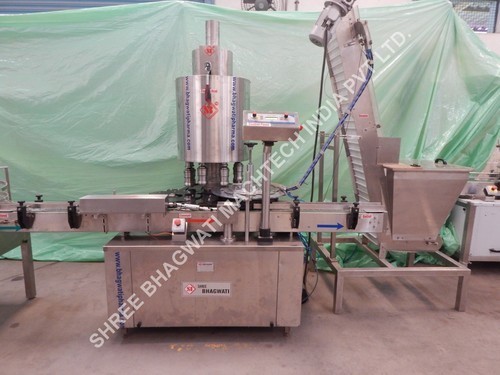 Pick and Place bottle screw capping machine